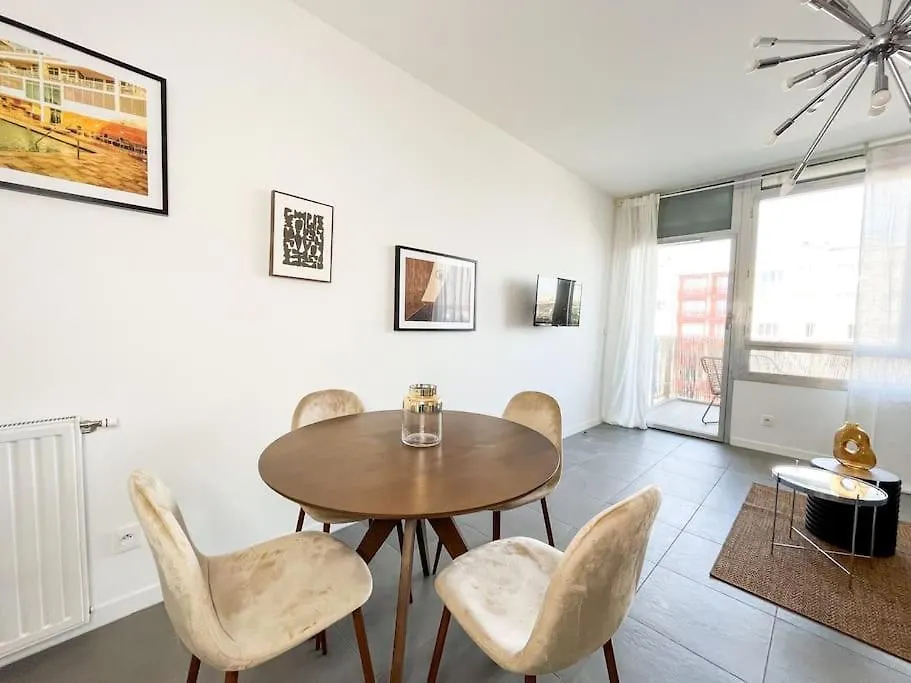 Apartment Suite Helena Villeurbanne